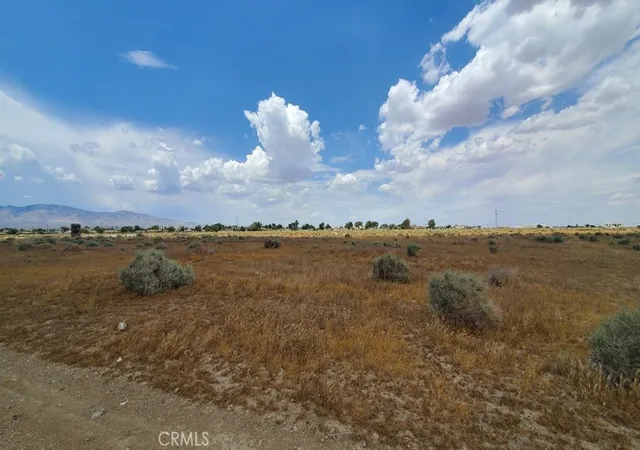 3rd image of 1800 Victor Ave, Mojave, CA 93501 | MLS# SR26111748