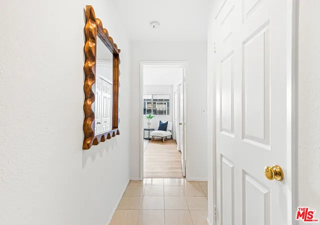 2nd image of 3949 Bentley Ave #8, Culver City, CA 90232 | MLS# 26834737
