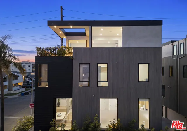1st image of 1704 Granville Ave, Los Angeles, CA 90025 | MLS# 26837637