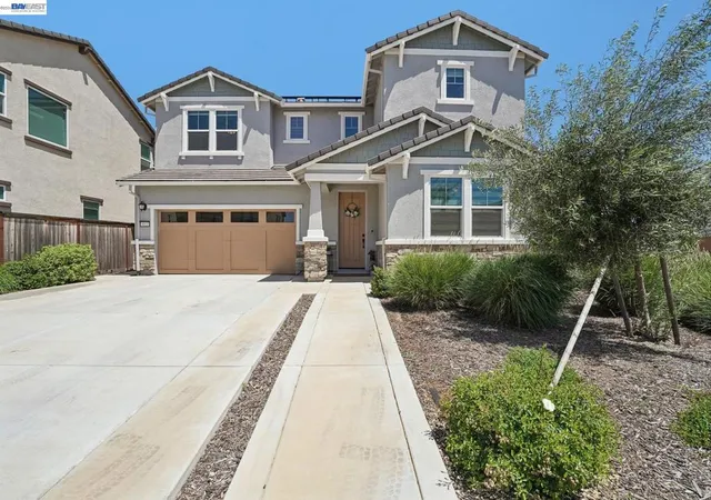 3rd image of 4013 Mirecourt Cir, Rancho Cordova, CA 95742 | MLS# 41135700