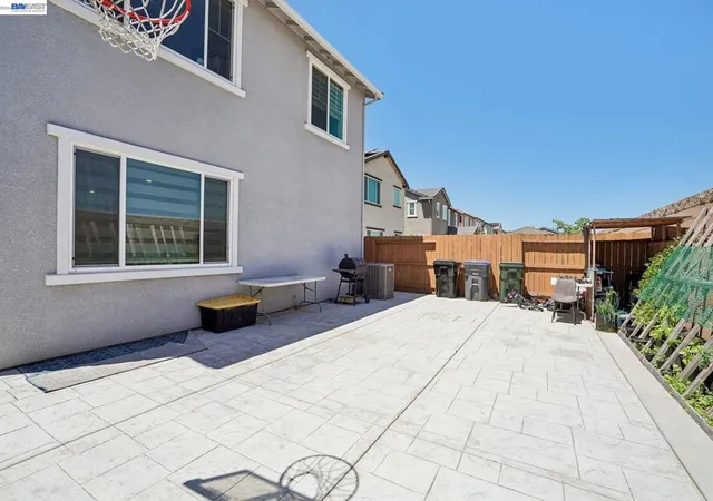 41st image of 4013 Mirecourt Cir, Rancho Cordova, CA 95742 | MLS# 41135700