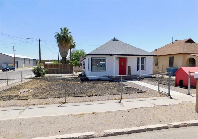 3rd image of 503 Palm, Needles, CA 92363 | MLS# IG26111876