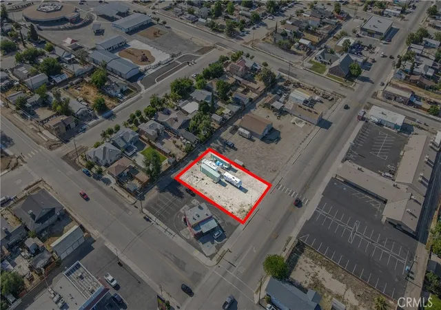 Homes for sale in Taft, CA | 303 Harrison St, Taft, CA 93268 | MLS# SR26111911