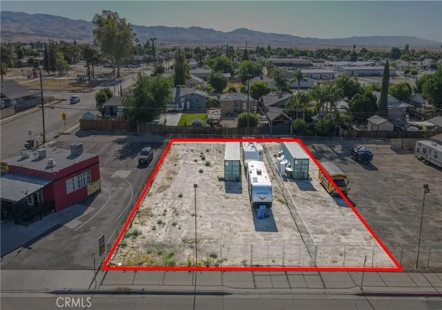 Homes for sale in Taft, CA | 303 Harrison St, Taft, CA 93268 | MLS# SR26111911