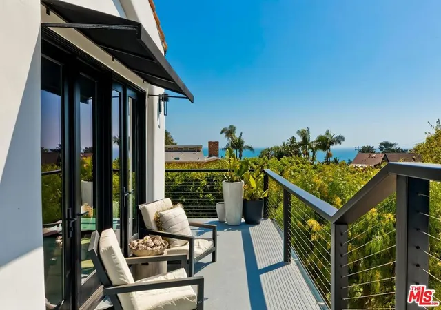 Homes for sale in Malibu, CA | 33002 Pacific Coast Hwy, Malibu, CA 90265 | MLS# 26837683