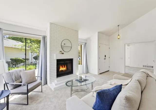 4th image of 10304 Crosscreek, San Diego, CA 92131 | MLS# PTP2603942