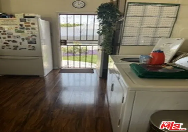 Photo 4 of Multi family home for sale at 6213 S Fairfax Ave, Los Angeles, CA 90056 | MLS# 26828573 | Listing updated on 2026-09-30