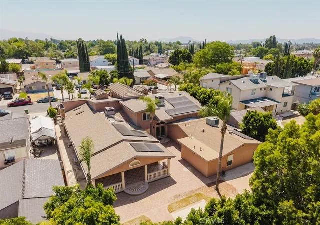 Homes for sale in Van Nuys, CA | 6717 Nagle, Van Nuys, CA 91401 | MLS# BB26111859