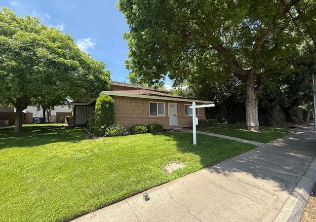 2nd image of 2505 Prescott Rd #1, Modesto, CA 95350 | MLS# ML82048284