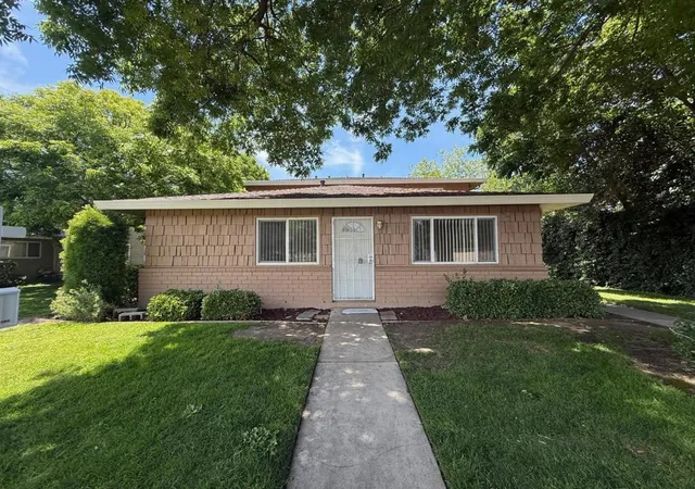 4th image of 2505 Prescott Rd, Modesto, CA 95350