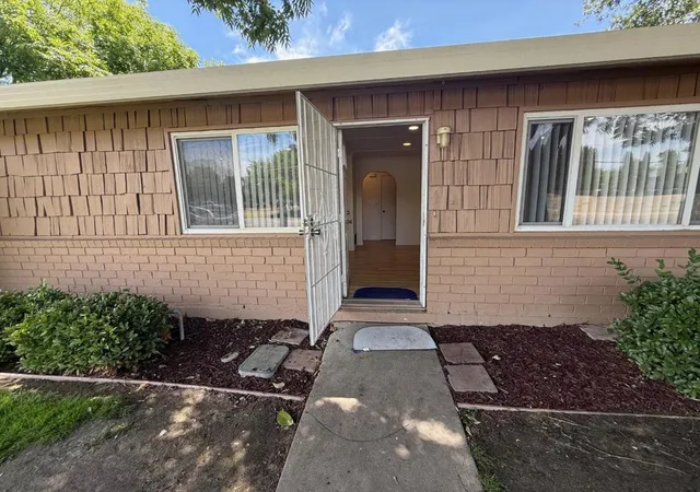 5th image of 2505 Prescott Rd, Modesto, CA 95350