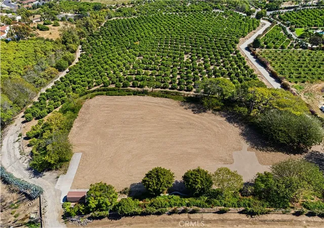 3rd image of 25 Encino, Camarillo, CA 93010 | MLS# SR26107691
