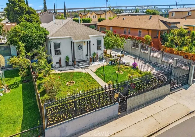 2nd image of 134 W 113th, Los Angeles, CA 90061 | MLS# DW26112018