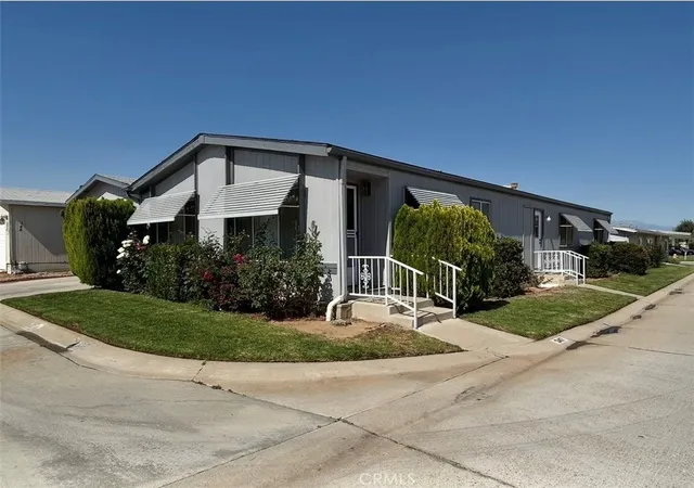 Photo 1 of Manufactured home for sale at 27250 Murrieta Rd #347, Menifee, CA 92586 | MLS# SW26111601 | Listing updated on 2026-10-06