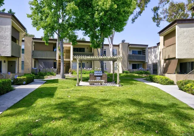 Photo 2 of Sale Pending at 432 Edgehill Ln #116, Oceanside, CA 92054 | MLS# NDP2604978 | Listing updated on 2026-09-18