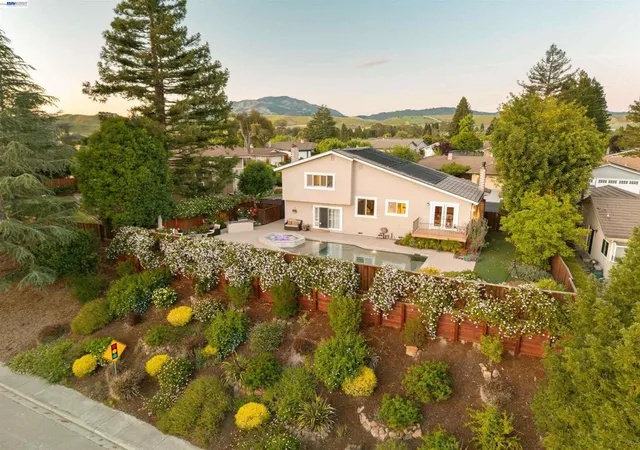 51st image of 17 Suva Court, San Ramon, CA 94582 | MLS# 41135750