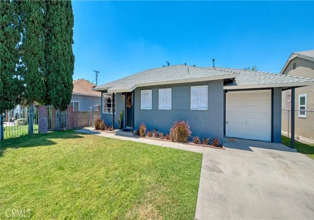 Photo 3 of Single family home for sale at 2531 Calmia, Duarte, CA 91010 | MLS# AR26112081 | Listing updated on 2026-09-26
