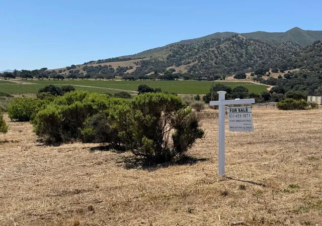 2nd image of 0 River Rd, Salinas, CA 93908 | MLS# ML82048310
