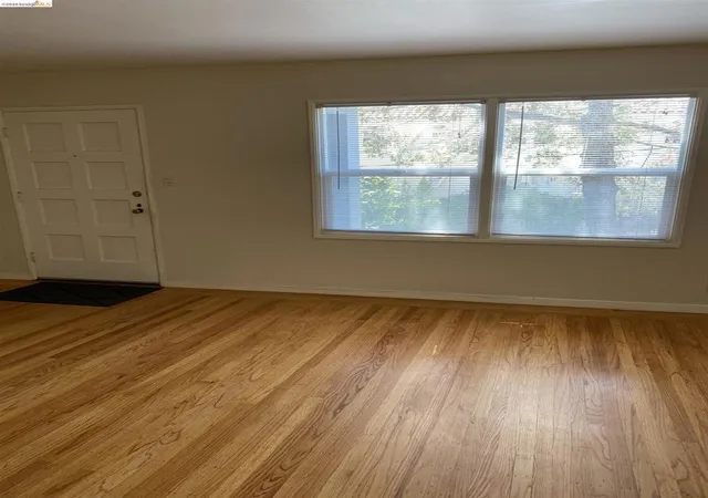 3rd image of 1825 Highland Pl #1821, Berkeley, CA 94709 | MLS# 41135758