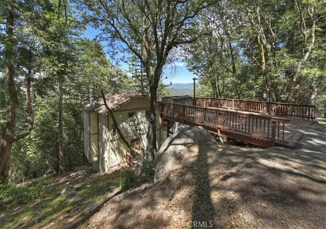 Homes for sale in Crestline, CA | 955 Coulter Pine, Crestline, CA 92325 | MLS# IG26112142