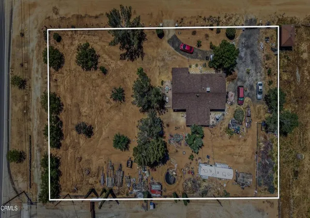 2nd image of 33011 Crown Valley Rd, Acton, CA 93510 | MLS# V1-36582