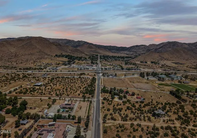 32nd image of 33011 Crown Valley Rd, Acton, CA 93510 | MLS# V1-36582
