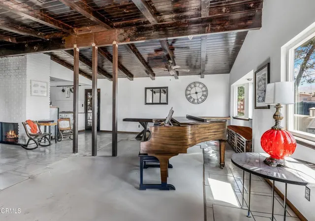 Photo 4 of Single family home for sale at 33011 Crown Valley Rd, Acton, CA 93510 | MLS# V1-36582 | Listing updated on 2026-09-25