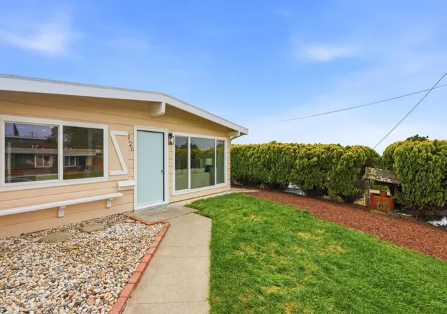 Homes for sale in San Pablo, CA | 2140 Espanola Dr, San Pablo, CA 94806 | MLS# ML82048318