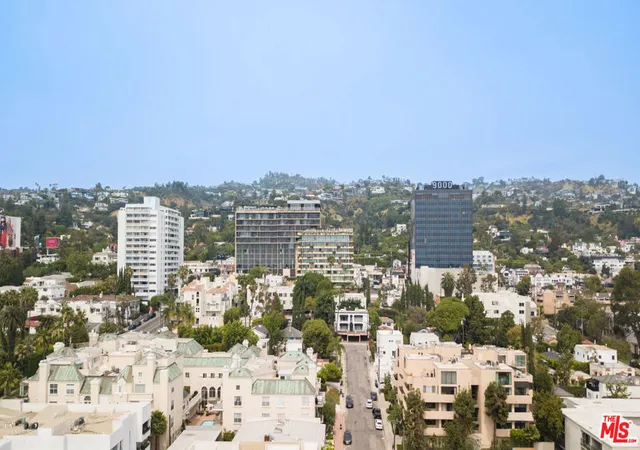 2nd image of 9033 Vis Grande St, West Hollywood, CA 90069