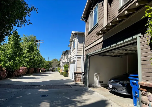 Homes for sale in Monrovia, CA | 214 Violet Ave #F, Monrovia, CA 91016 | MLS# AR26112177