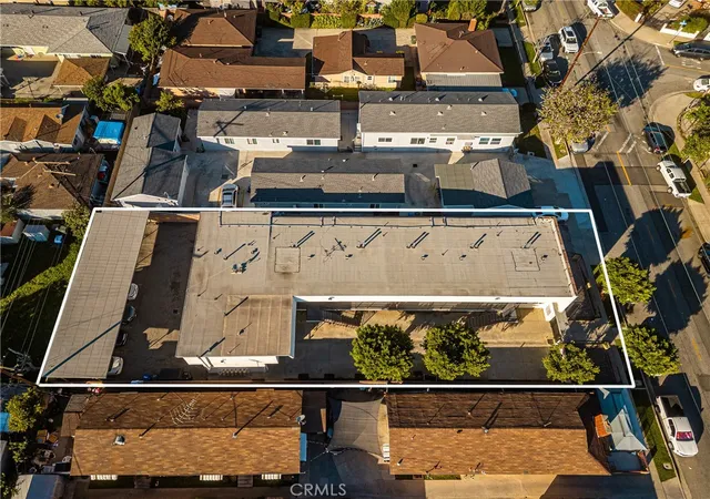 40th image of 6725 Perry Rd, Bell Gardens, CA 90201 | MLS# RS26085546