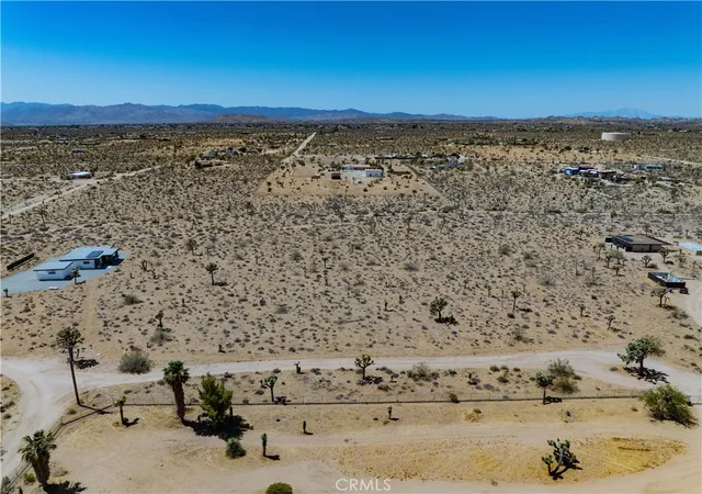 1st image of 57877 La Crescenta, Yucca Valley, CA 92284 | MLS# JT26111770