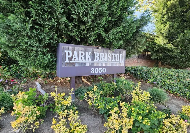 16th image of 3050 S Bristol St #8-D, Santa Ana, CA 92704 | MLS# RS26111686