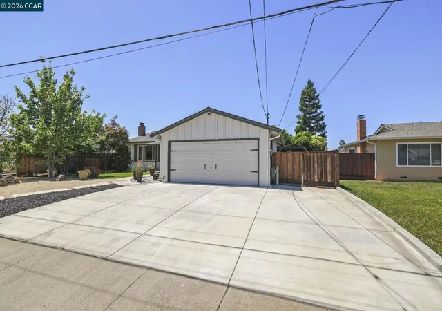 Homes for sale in Concord, CA | 1346 Maryland Dr, Concord, CA 94521 | MLS# 41135804