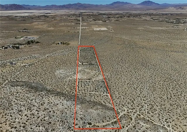 Homes for sale in Lucerne Valley, CA | 735 Midway Ave, Lucerne Valley, CA 92356 | MLS# HD26112305
