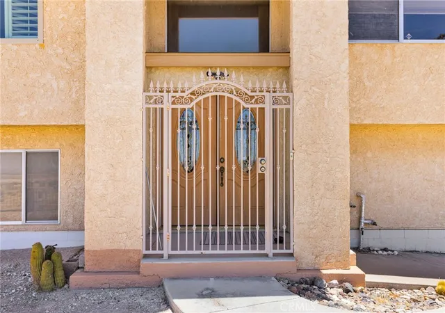 Photo 4 of Single family home for sale at 33825 P, Barstow, CA 92311 | MLS# HD26112328 | Listing updated on 2026-06-17