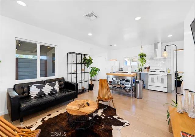 Photo 2 of Single family home for sale at 61879 Valley View Cir, Joshua Tree, CA 92252 | MLS# JT26112408 | Listing updated on 2026-06-25
