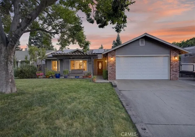 Homes for sale in Chico, CA | 190 Via Mission, Chico, CA 95928 | MLS# SN26112338