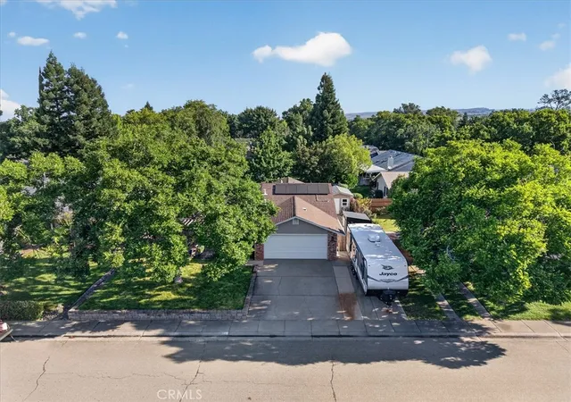 Homes for sale in Chico, CA | 190 Via Mission, Chico, CA 95928 | MLS# SN26112338