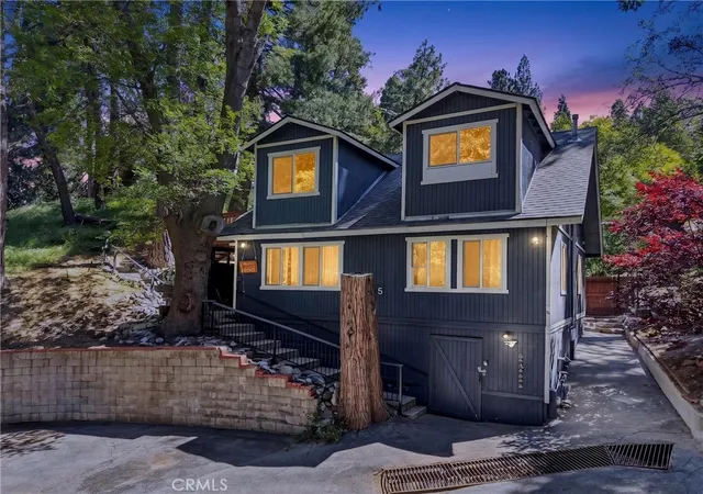 2nd image of 605 Pyramid, Crestline, CA 92325 | MLS# IG26110654