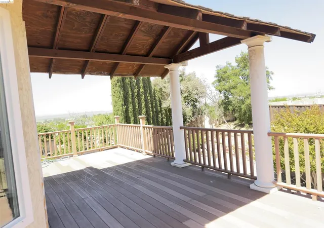 Homes for sale in Pittsburg, CA | 10 Live Oak, Pittsburg, CA 94565 | MLS# 41135816