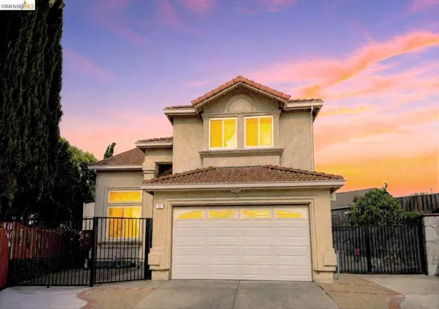Photo 2 of Single family home for sale at 10 Live Oak, Pittsburg, CA 94565 | MLS# 41135816 | Listing updated on 2026-09-16