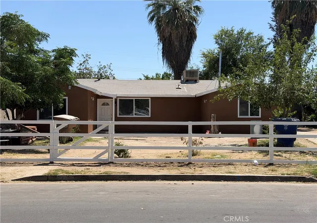 Homes for sale in Bakersfield, CA | 935 Sylvia Dr, Bakersfield, CA 93304 | MLS# DW26112363