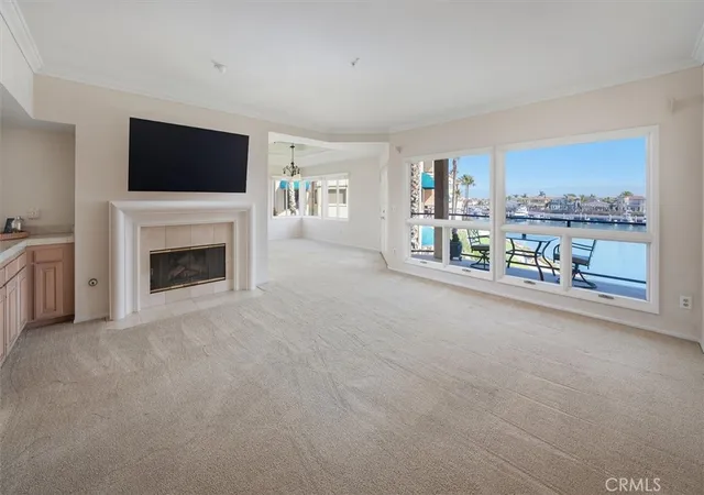 Photo 3 of Condo for sale at 4207 Harbour Is, Oxnard, CA 93035 | MLS# SR26112169 | Listing updated on 2026-10-06