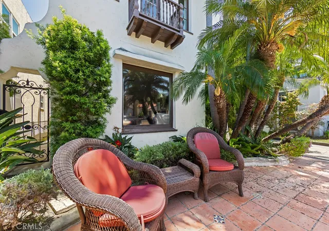 Homes for sale in Long Beach, CA | 170 Saint Joseph, Long Beach, CA 90803 | MLS# RS26112458