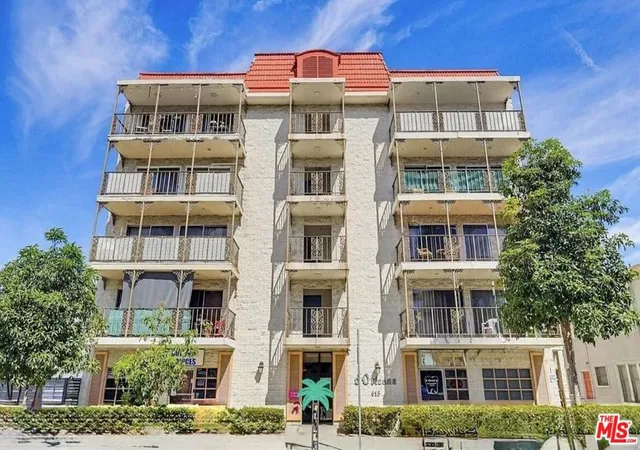 Photo 1 of Condo for sale at 615 E Broadway #304, Long Beach, CA 90802 | MLS# 26838037 | Listing updated on 2026-05-31