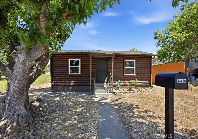 2nd image of 14420 Pearl Ave, Clearlake, CA 95422 | MLS# LC26112275