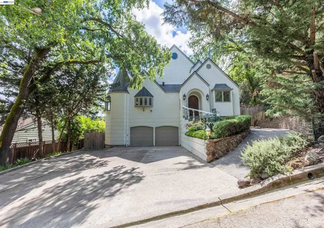 4th image of 3 Lerner Dr, Calistoga, CA 94515 | MLS# 41135838