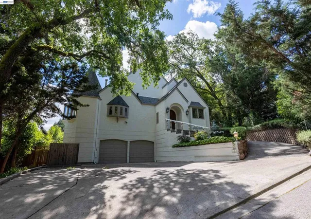 5th image of 3 Lerner Dr, Calistoga, CA 94515 | MLS# 41135838