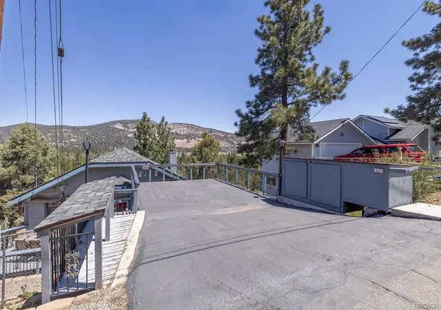 3rd image of 337 Lookout Dr, Big Bear City, CA 92314 | MLS# 219148308DA